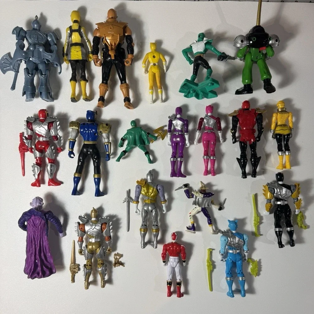 Vintage 90s Y2K Power‎ Rangers Action Figures Lot w/ Accessories 20+ Pcs